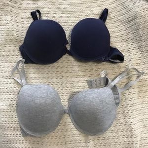 Jessica Simpson bra set